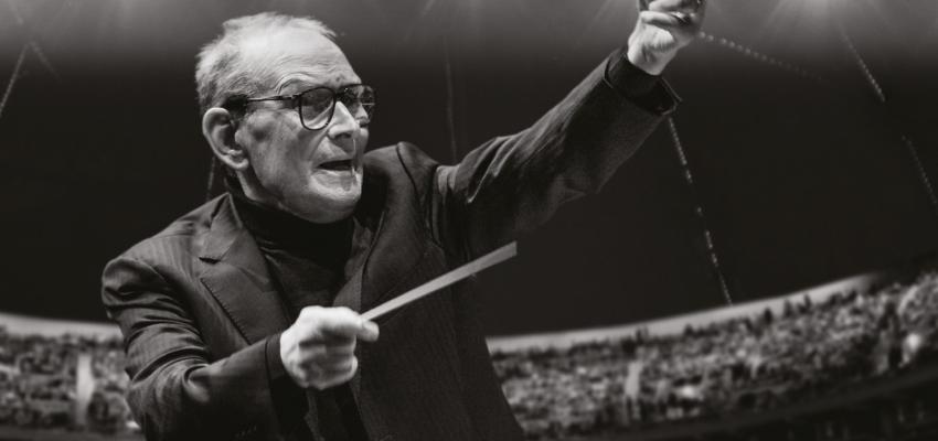 Simone Mezzapesa suona Ennio Morricone