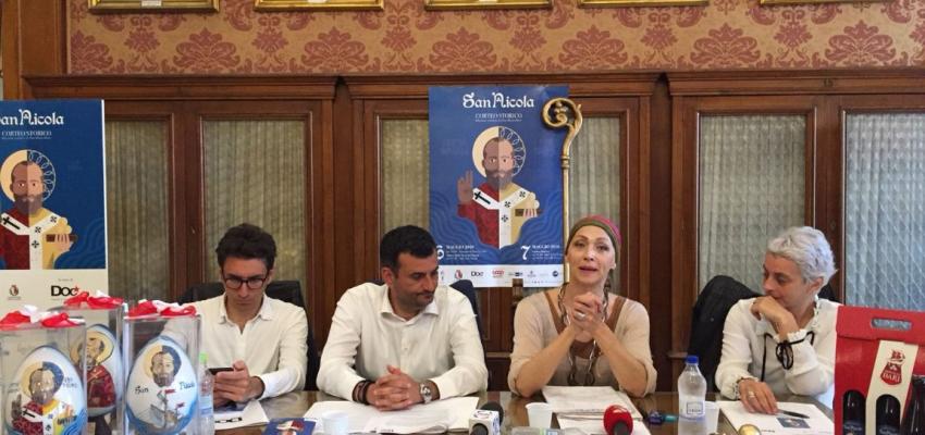 San Nicola viene dal mare, presentato a Bari il Corteo Storico 2018