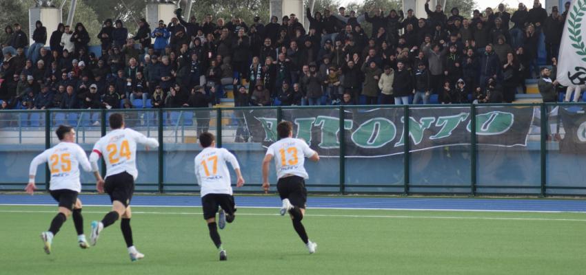 Estasi neroverde, Polimnia annientato: vince 3-0 il Bitonto