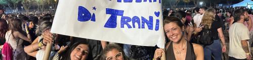Tananai infiamma Barletta: emozioni e musica sotto le stelle